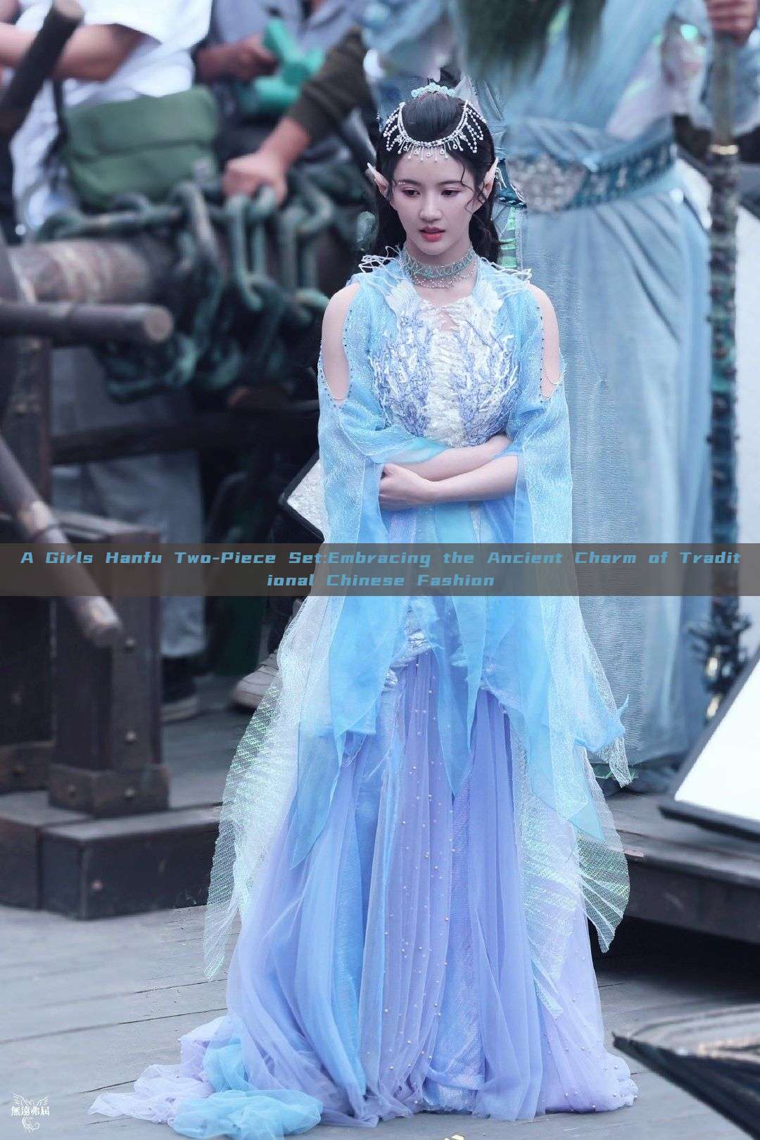 A Girls Hanfu Two-Piece Set:Embracing the Ancient Charm of Traditional Chinese Fashion A Girls Hanfu Two-Piece Set:Embracing the Ancient Charm of Traditional Chinese Fashion