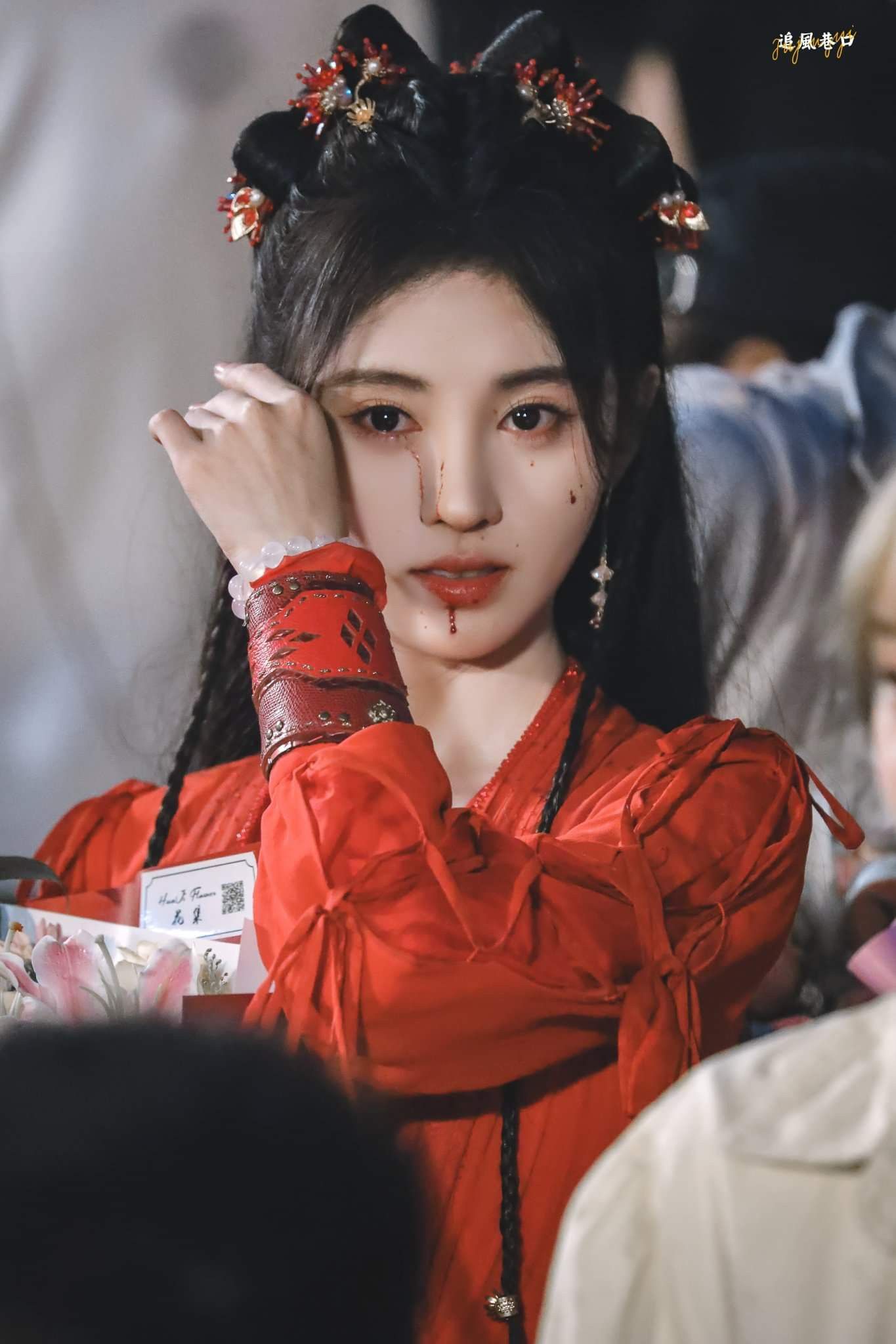 Splendid Blue Song-Style Hanfu:Unveiling the Beauty of Traditional Chinese Clothing Splendid Blue Song-Style Hanfu:Unveiling the Beauty of Traditional Chinese Clothing