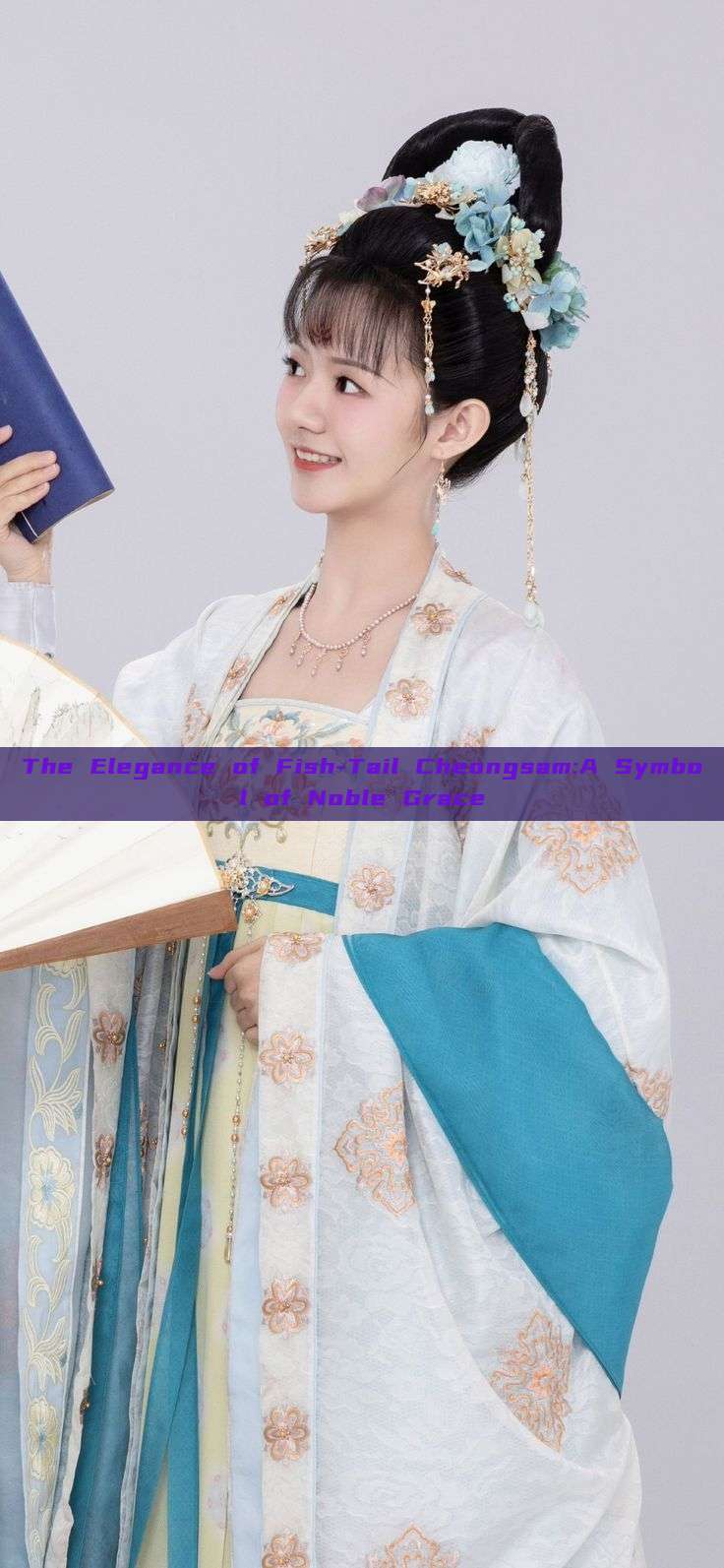 The Elegance of Fish-Tail Cheongsam:A Symbol of Noble Grace