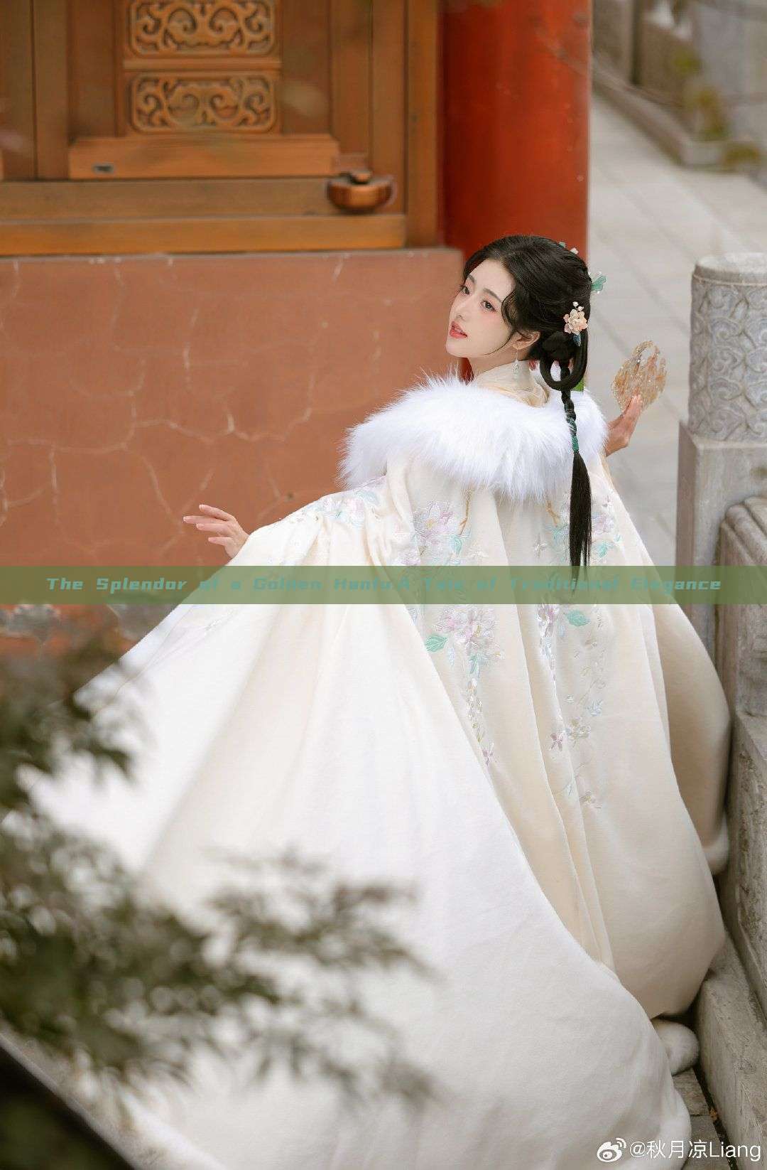 The Splendor of a Golden Hanfu:A Tale of Traditional Elegance The Splendor of a Golden Hanfu:A Tale of Traditional Elegance