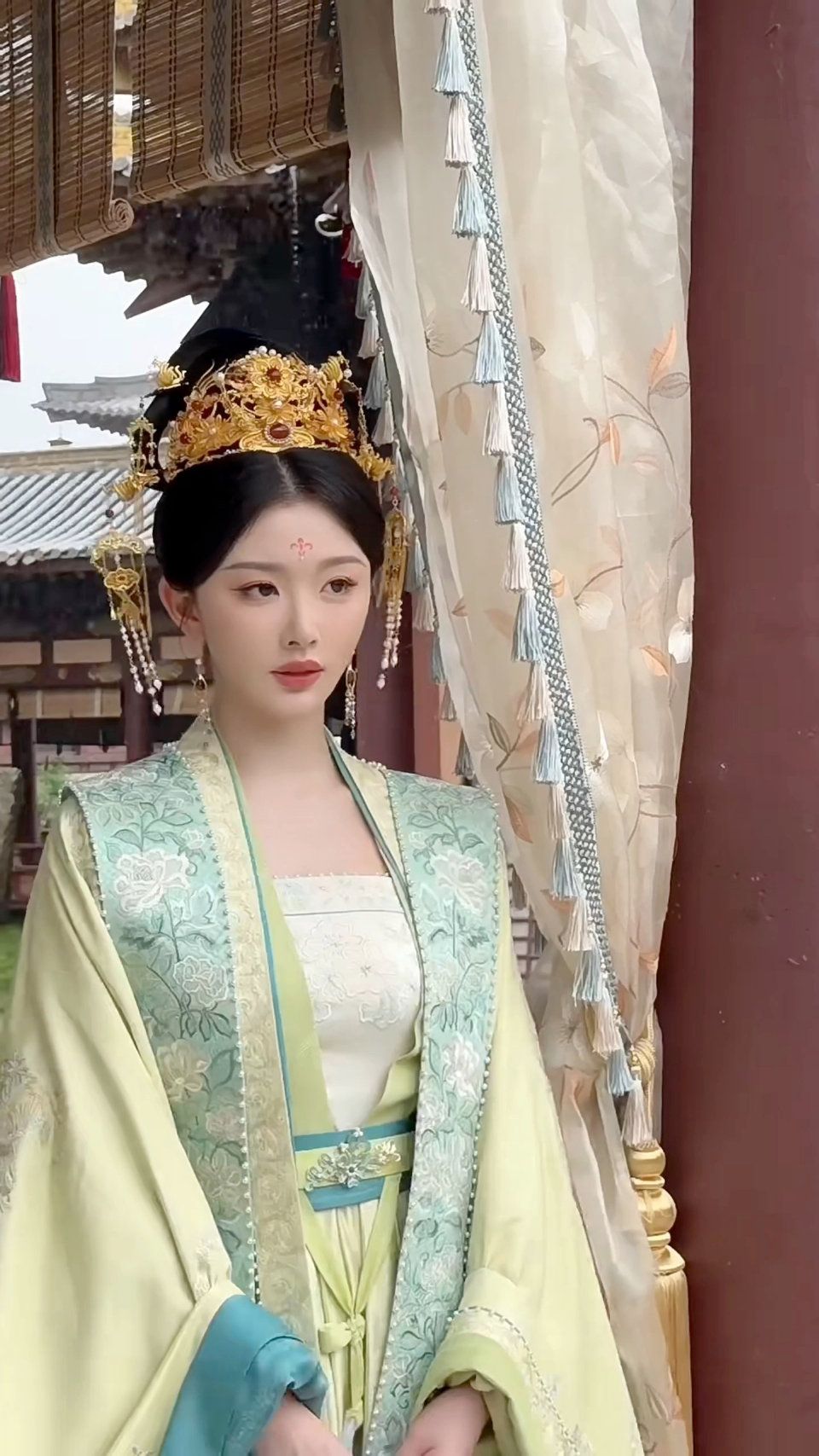 The Daily Elegance of Qipao for Engagement Occasions The Daily Elegance of Qipao for Engagement Occasions