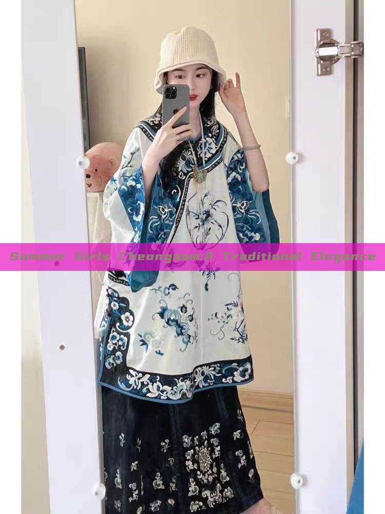 Summer Girls Cheongsam:A Traditional Elegance Summer Girls Cheongsam:A Traditional Elegance