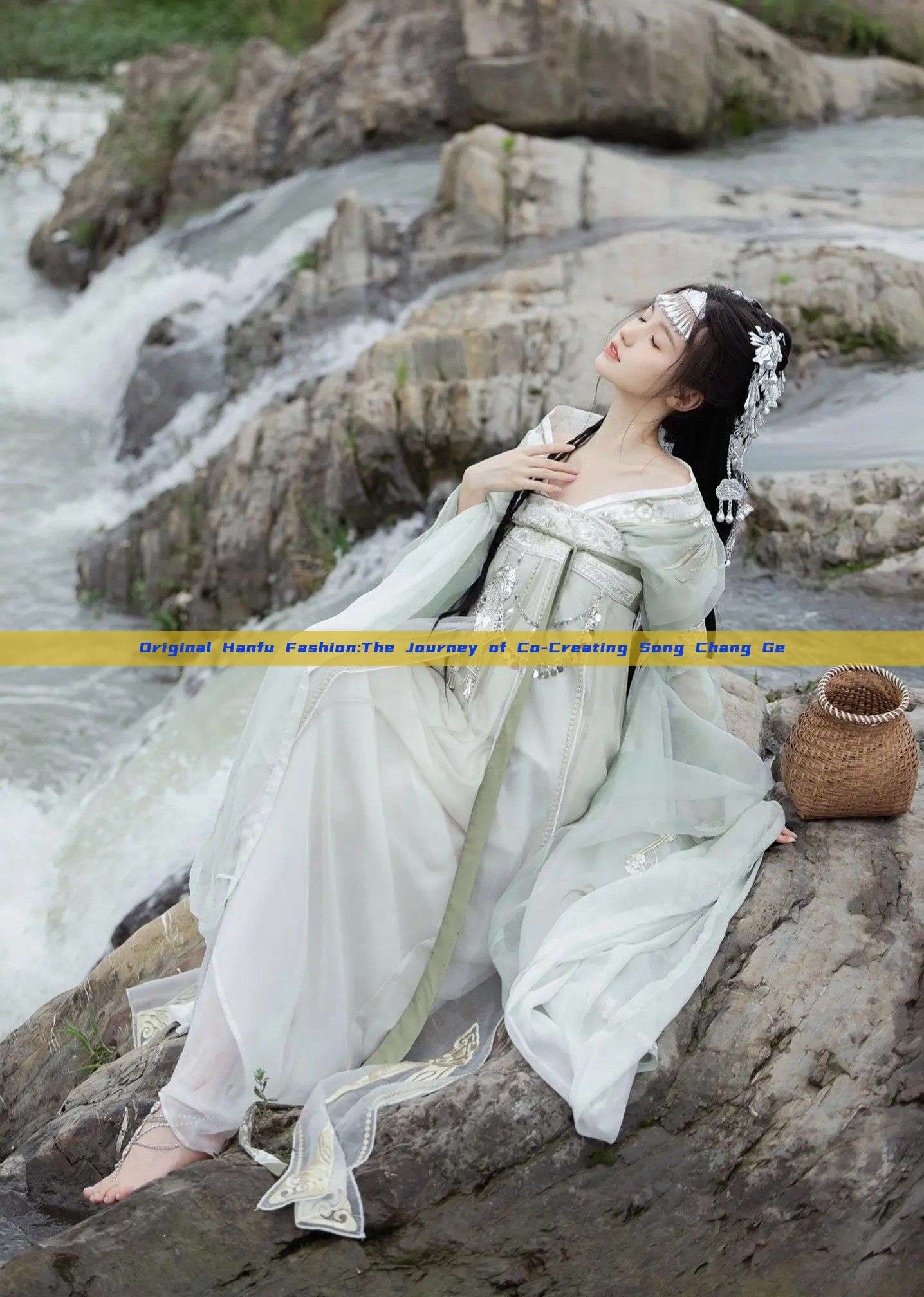 Original Hanfu Fashion:The Journey of Co-Creating Song Chang Ge Original Hanfu Fashion:The Journey of Co-Creating Song Chang Ge