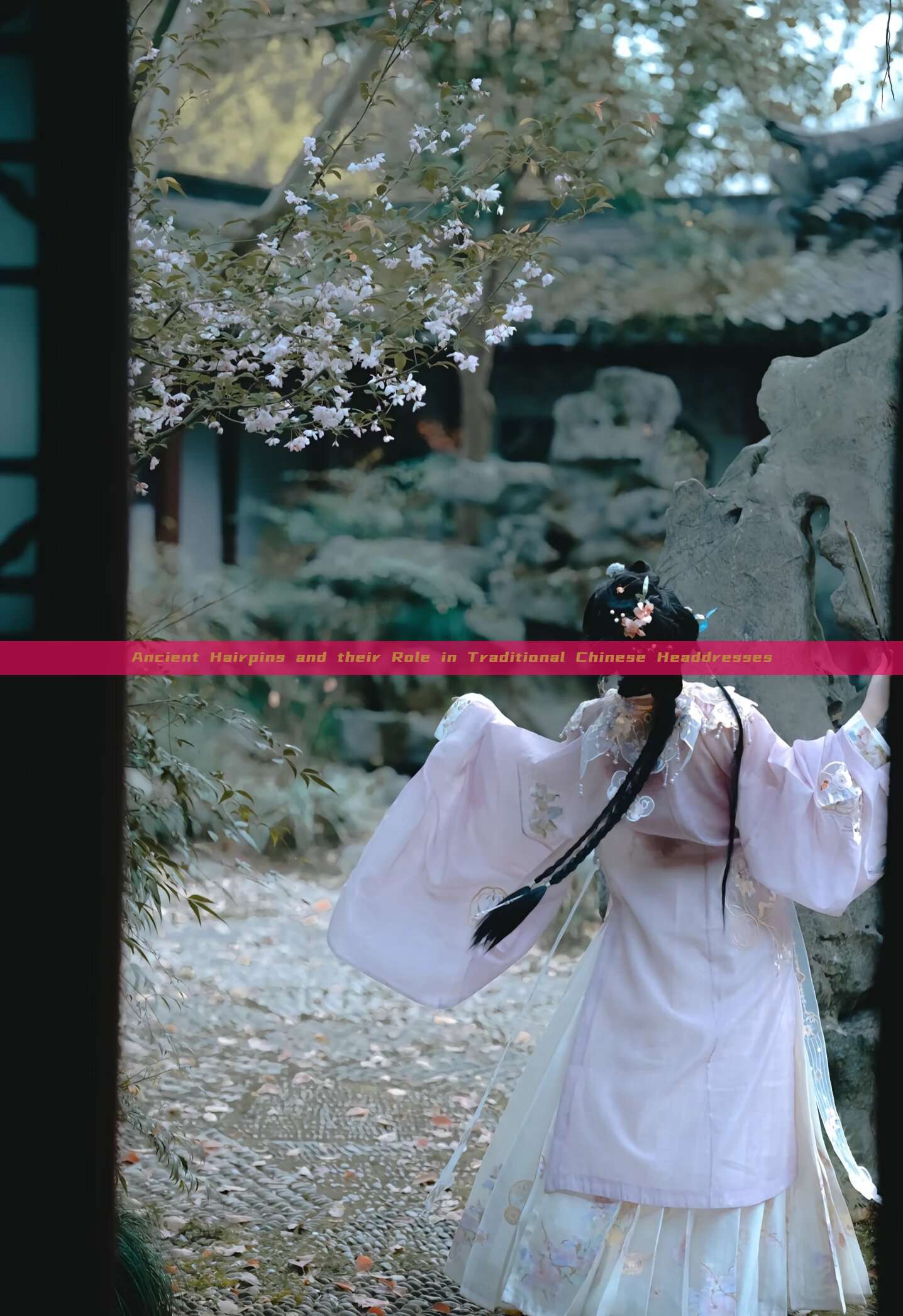 Ancient Hairpins and their Role in Traditional Chinese Headdresses Ancient Hairpins and their Role in Traditional Chinese Headdresses