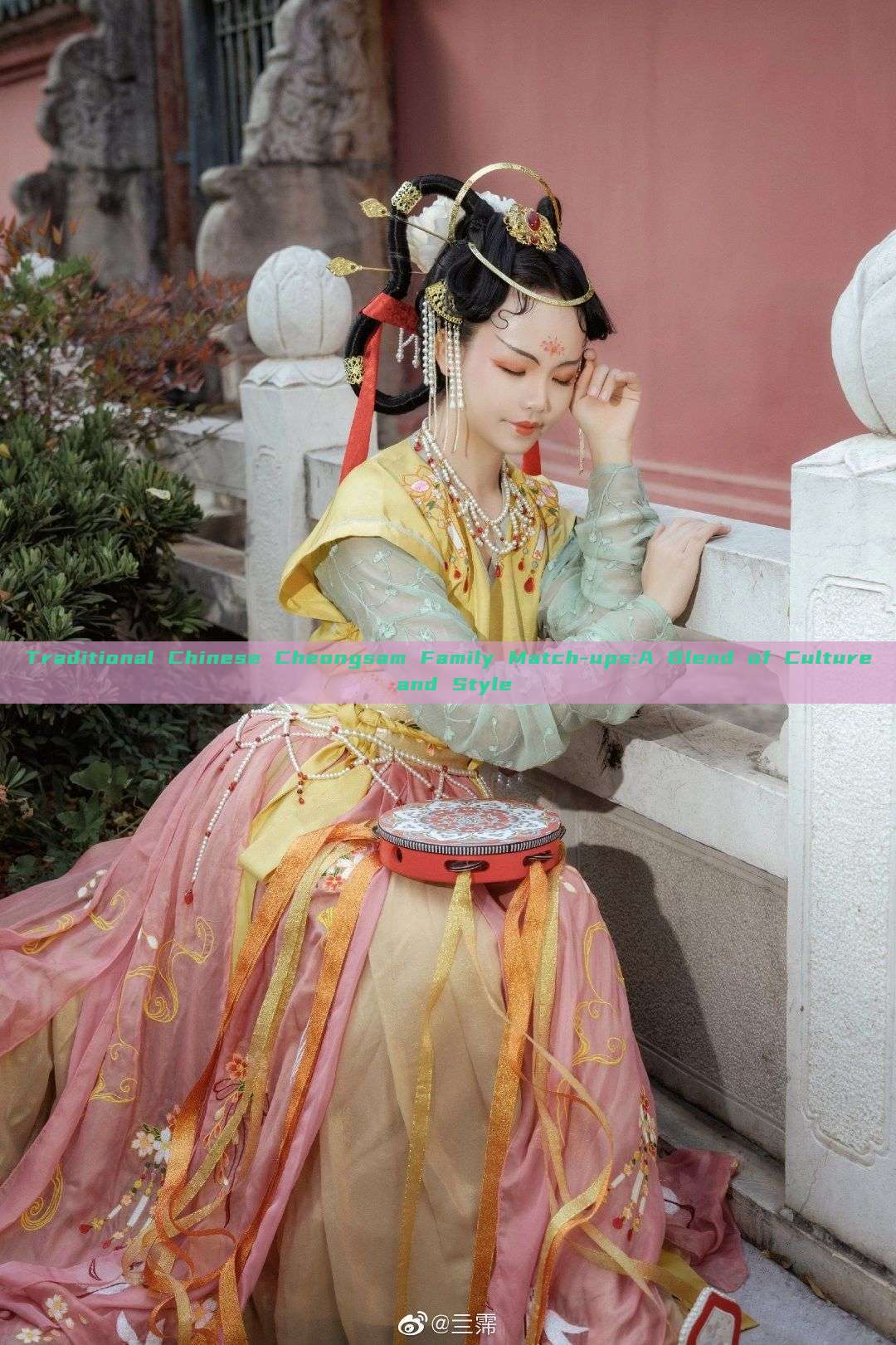 Traditional Chinese Cheongsam Family Match-ups:A Blend of Culture and Style Traditional Chinese Cheongsam Family Match-ups:A Blend of Culture and Style