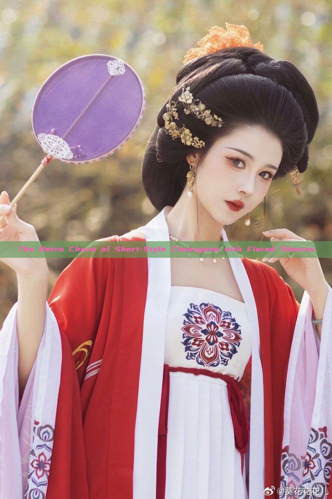 The Retro Charm of Short-Style Cheongsam with Flared Sleeves