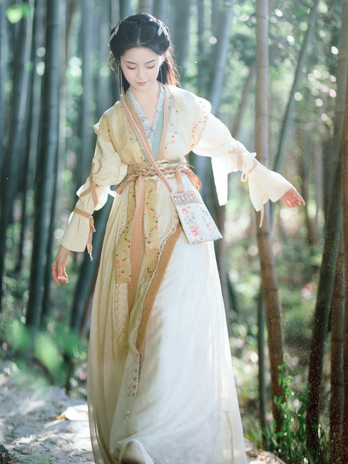 Engaged in Style:The 2023 New Mandarin-Style Horseface Skirt as a Symbol of Commitment Engaged in Style:The 2023 New Mandarin-Style Horseface Skirt as a Symbol of Commitment