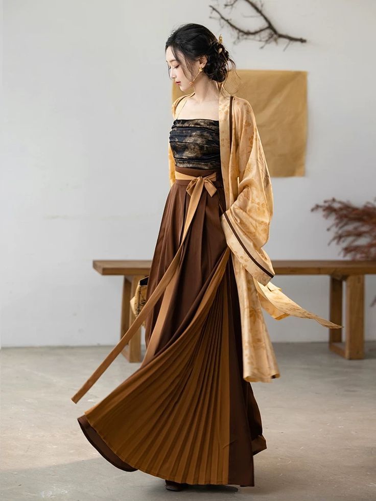 New Chinese Traditional Style:The Elegance of Ma Mian Skirt Wedding Dress for Autumn Winter New Chinese Traditional Style:The Elegance of Ma Mian Skirt Wedding Dress for Autumn Winter