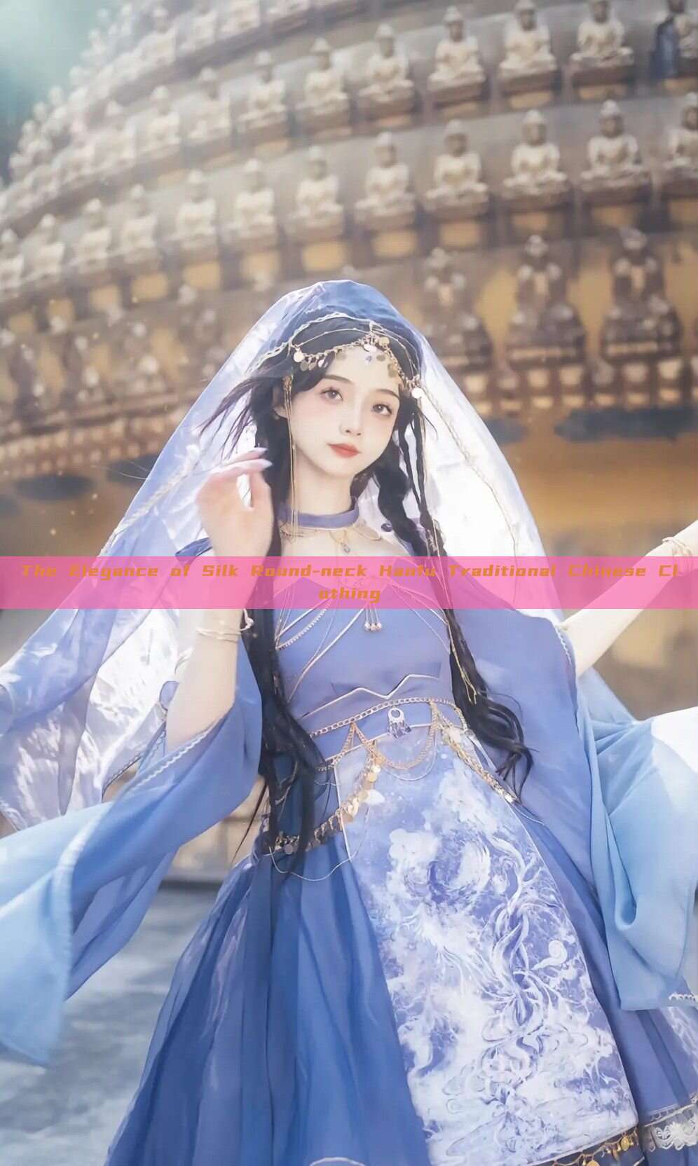The Elegance of Silk Round-neck Hanfu Traditional Chinese Clothing The Elegance of Silk Round-neck Hanfu Traditional Chinese Clothing