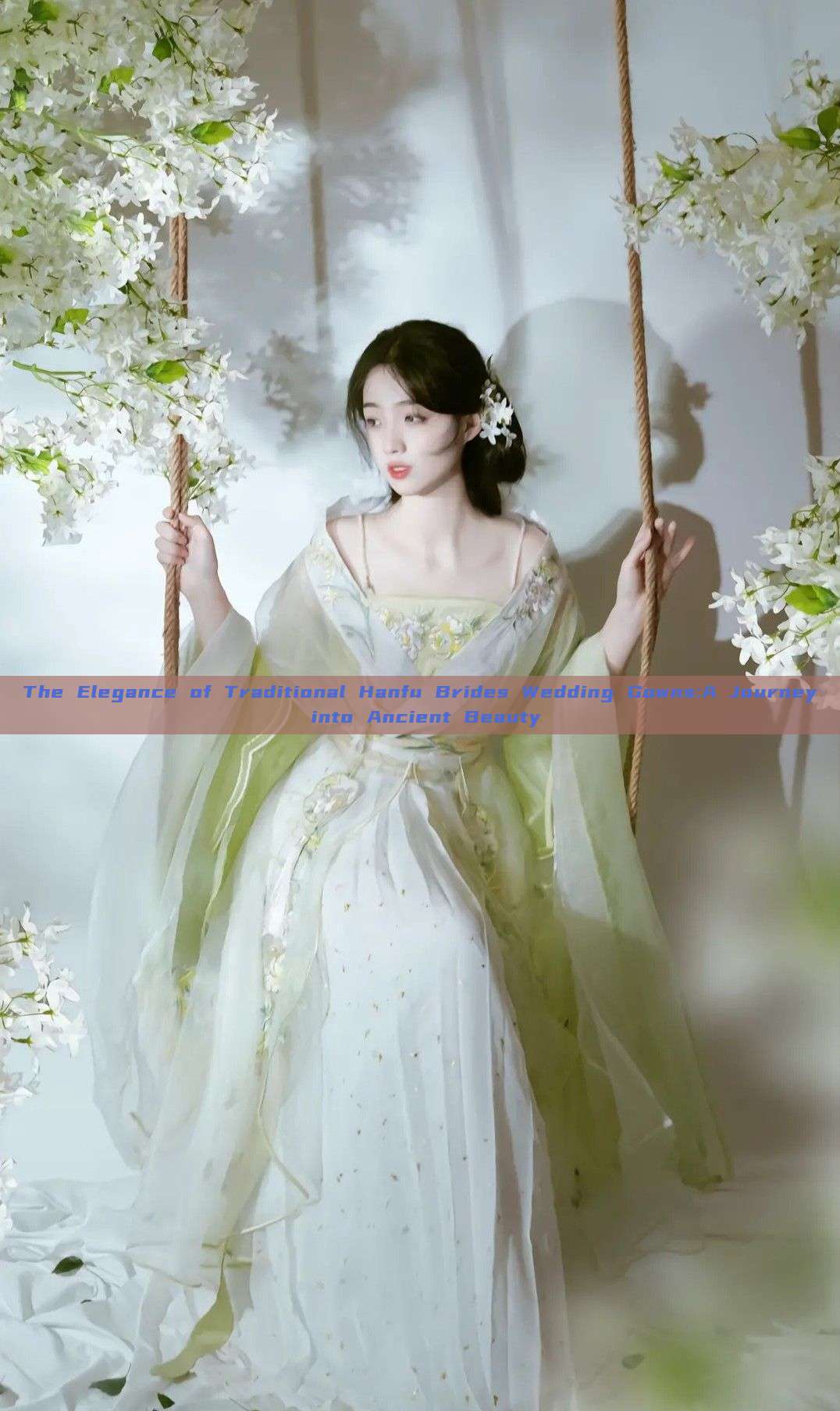 The Elegance of Traditional Hanfu Brides Wedding Gowns:A Journey into Ancient Beauty The Elegance of Traditional Hanfu Brides Wedding Gowns:A Journey into Ancient Beauty