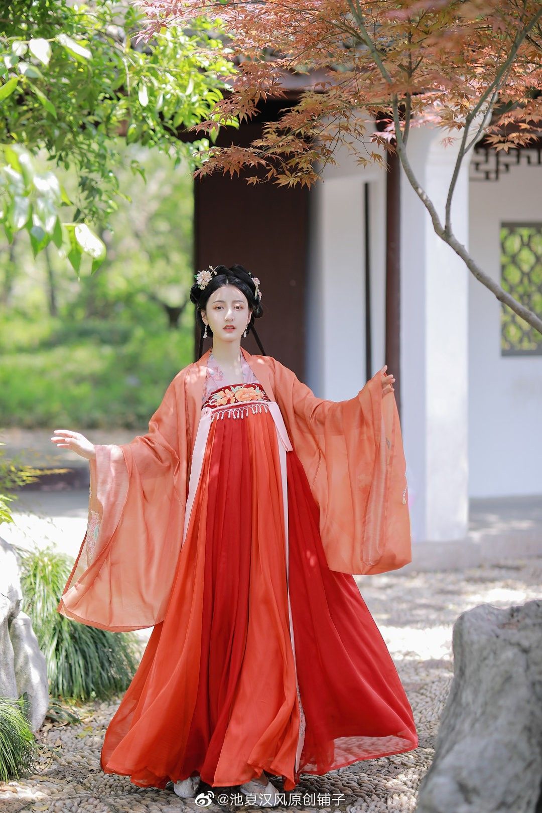 Big Fish and Begonia:The Cultural Significance of Hanfu in Chinese Mythology Big Fish and Begonia:The Cultural Significance of Hanfu in Chinese Mythology