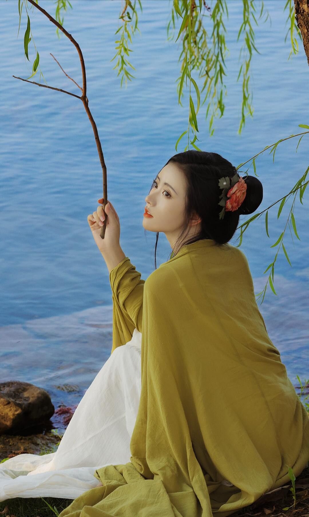 Ink Morning,Mist and Rain:Original Hanfu Fish Lotus Chronicle Ink Morning,Mist and Rain:Original Hanfu Fish Lotus Chronicle