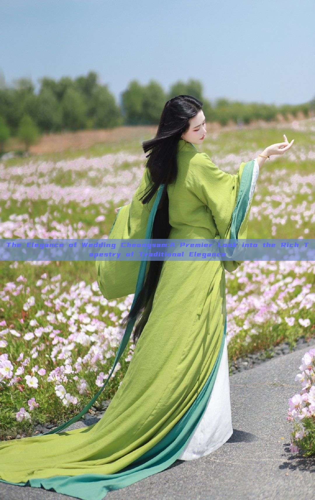 The Elegance of Wedding Cheongsam:A Premier Look into the Rich Tapestry of Traditional Elegance The Elegance of Wedding Cheongsam:A Premier Look into the Rich Tapestry of Traditional Elegance