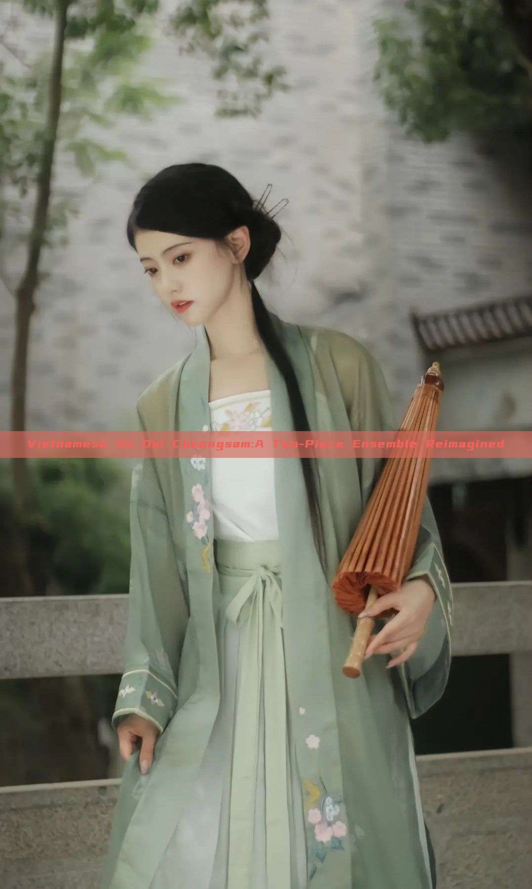 Vietnamese Ao Dai Cheongsam:A Two-Piece Ensemble Reimagined Vietnamese Ao Dai Cheongsam:A Two-Piece Ensemble Reimagined
