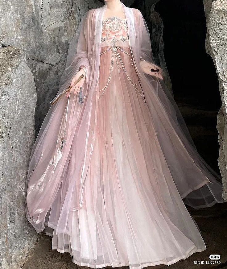 Original Hanfu Fashion:Embracing Traditional Beauty in Modern Times for Junior Students Original Hanfu Fashion:Embracing Traditional Beauty in Modern Times for Junior Students