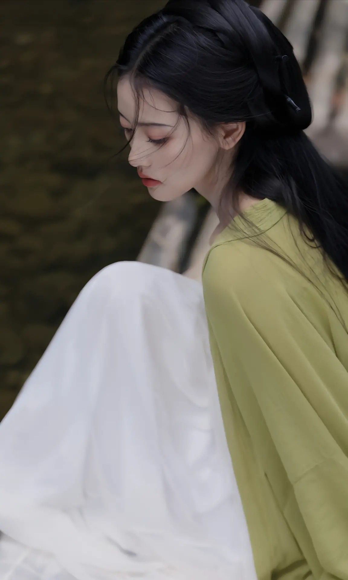 The Noble Elegance of Cheongsam:A Glimpse into the Splendor of Traditional Chinese Dress The Noble Elegance of Cheongsam:A Glimpse into the Splendor of Traditional Chinese Dress