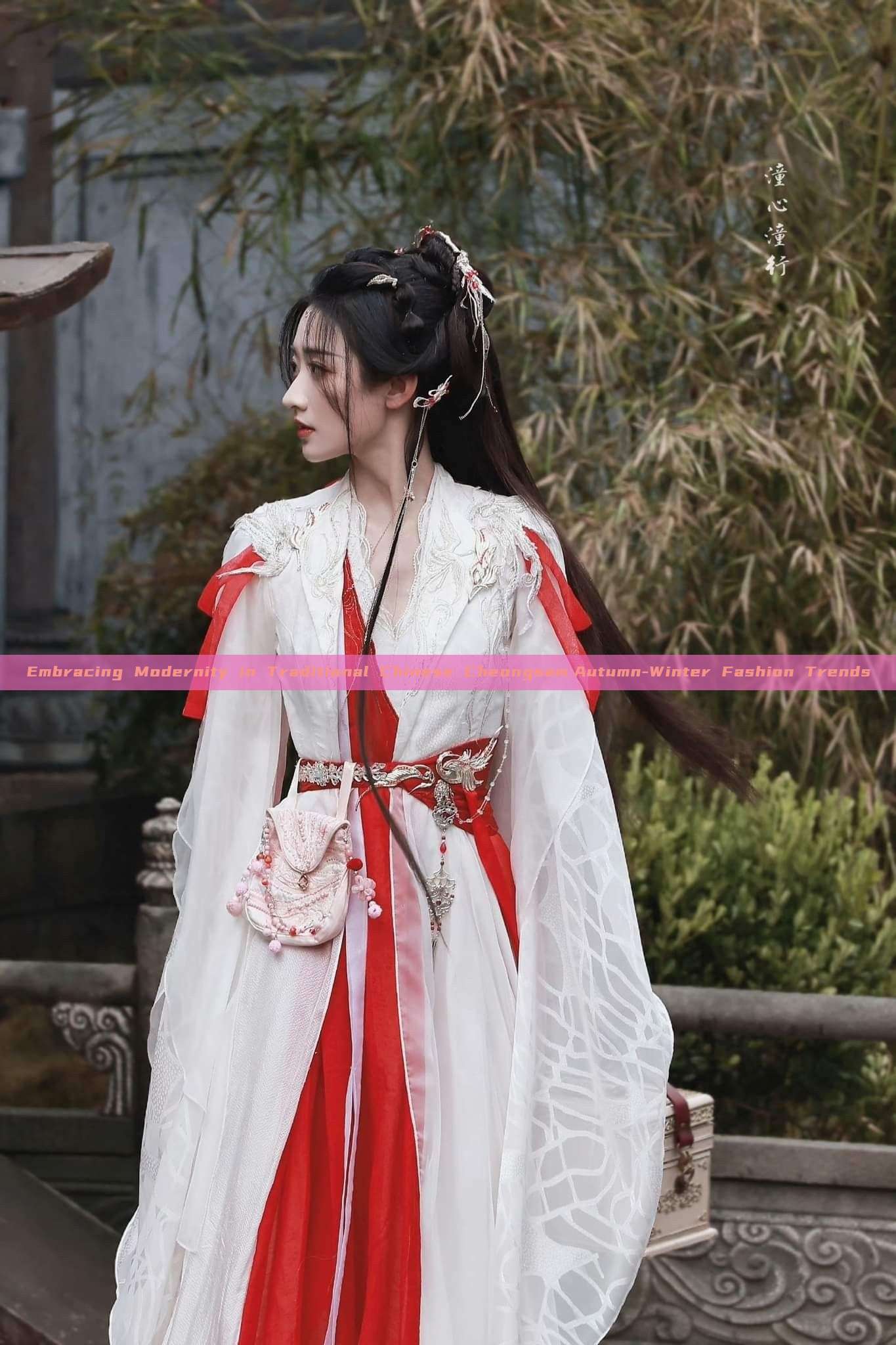 Embracing Modernity in Traditional Chinese Cheongsam:Autumn-Winter Fashion Trends Embracing Modernity in Traditional Chinese Cheongsam:Autumn-Winter Fashion Trends