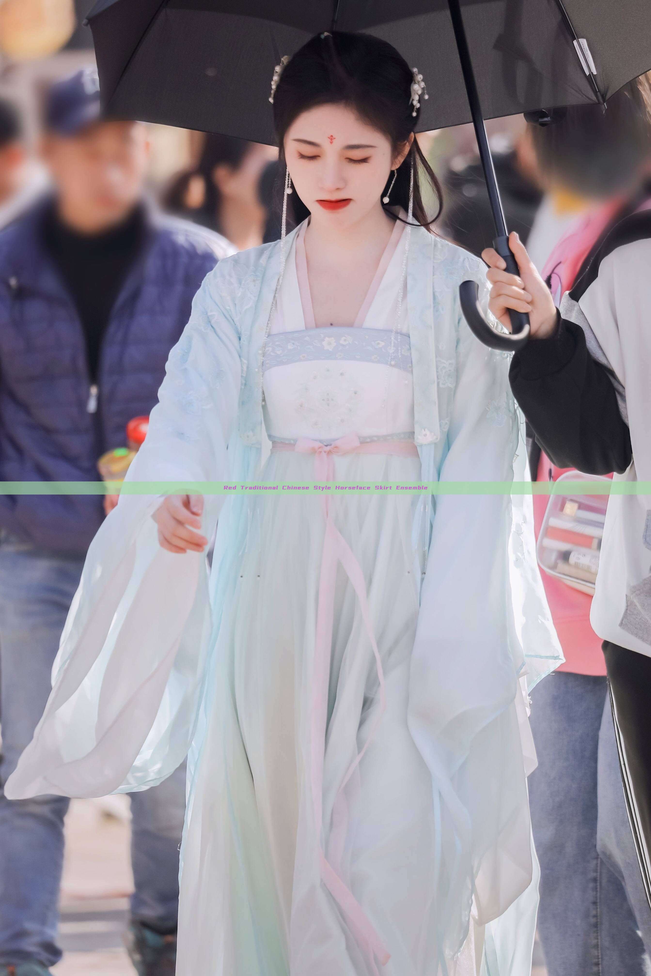 Red Traditional Chinese Style Horseface Skirt Ensemble Red Traditional Chinese Style Horseface Skirt Ensemble