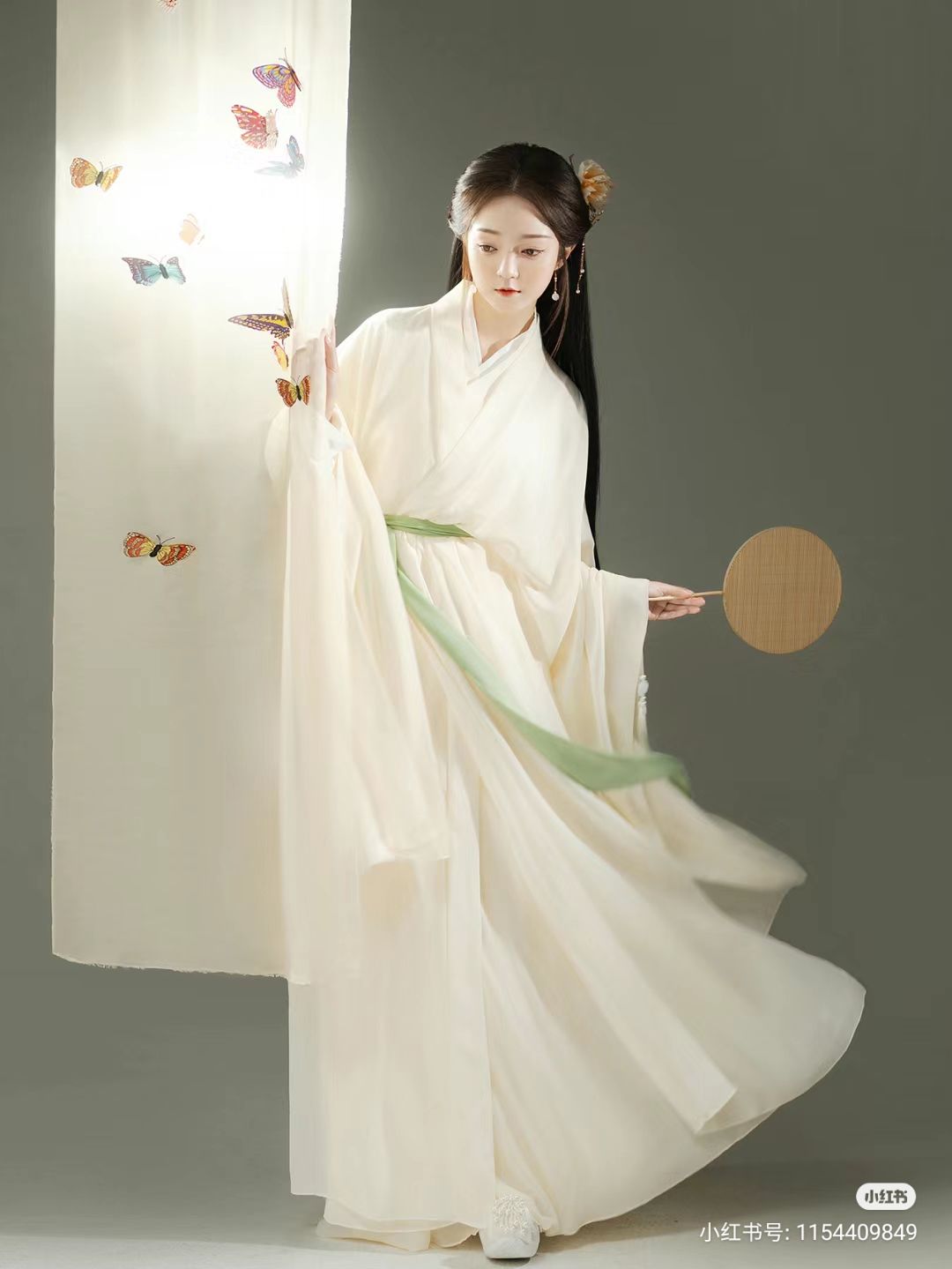 The Rise of Li未央Style Hanfu:Exploring the Allure of Traditional Chinese Fashion The Rise of Li未央Style Hanfu:Exploring the Allure of Traditional Chinese Fashion