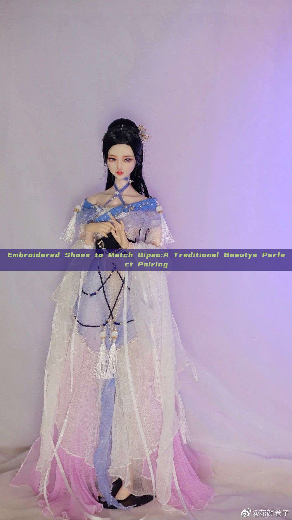 Embroidered Shoes to Match Qipao:A Traditional Beautys Perfect Pairing Embroidered Shoes to Match Qipao:A Traditional Beautys Perfect Pairing