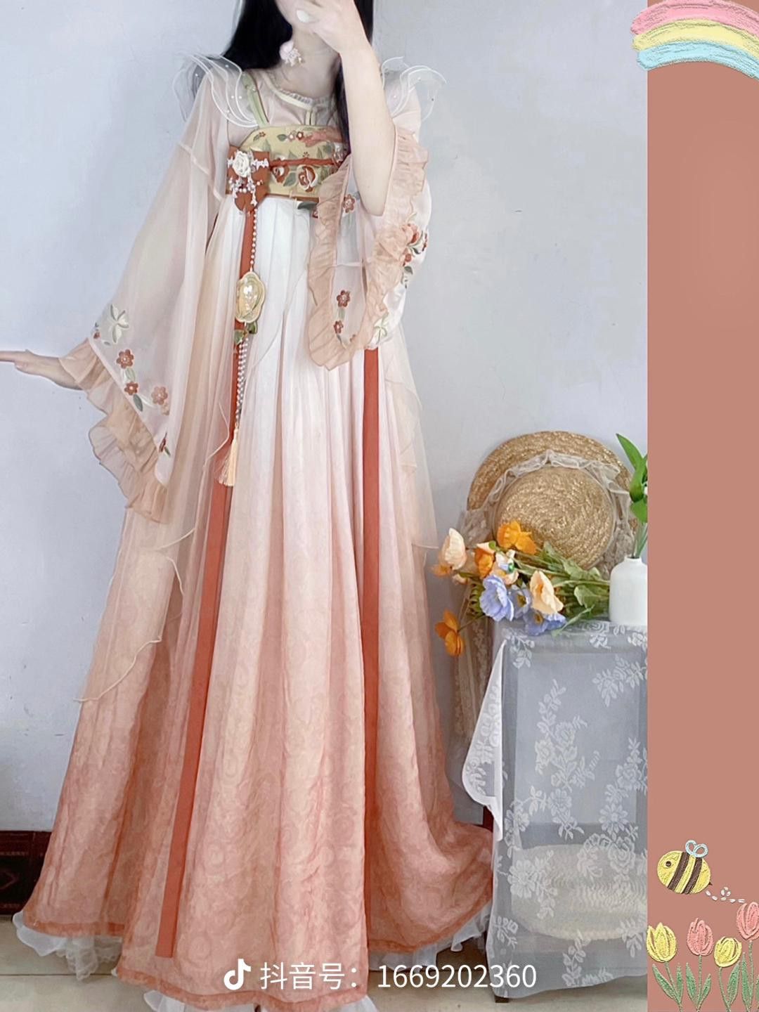 The Enigma of a Sword-Bearing Female Hero in Traditional Chinese Hanfu Costume The Enigma of a Sword-Bearing Female Hero in Traditional Chinese Hanfu Costume