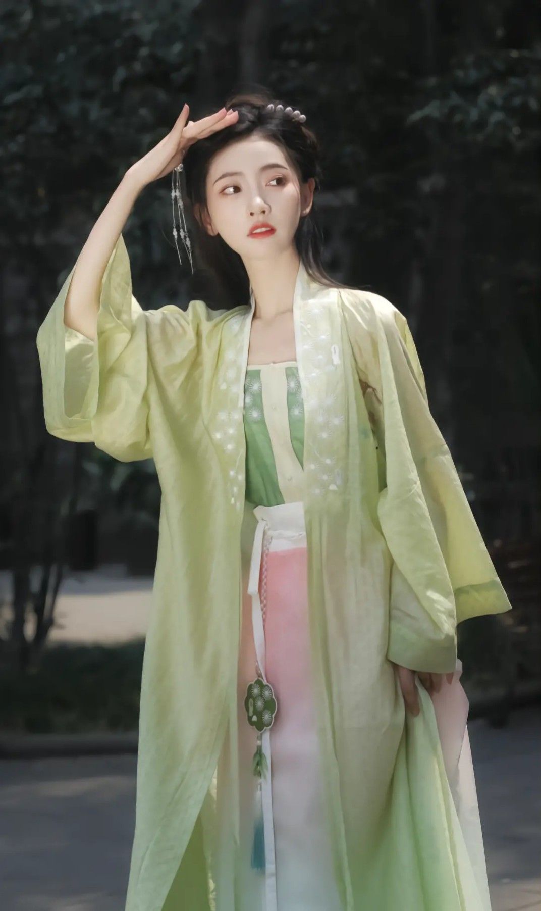 The Enchantment of Red Cherry Blossom-Inspired Hanfu Fashion The Enchantment of Red Cherry Blossom-Inspired Hanfu Fashion