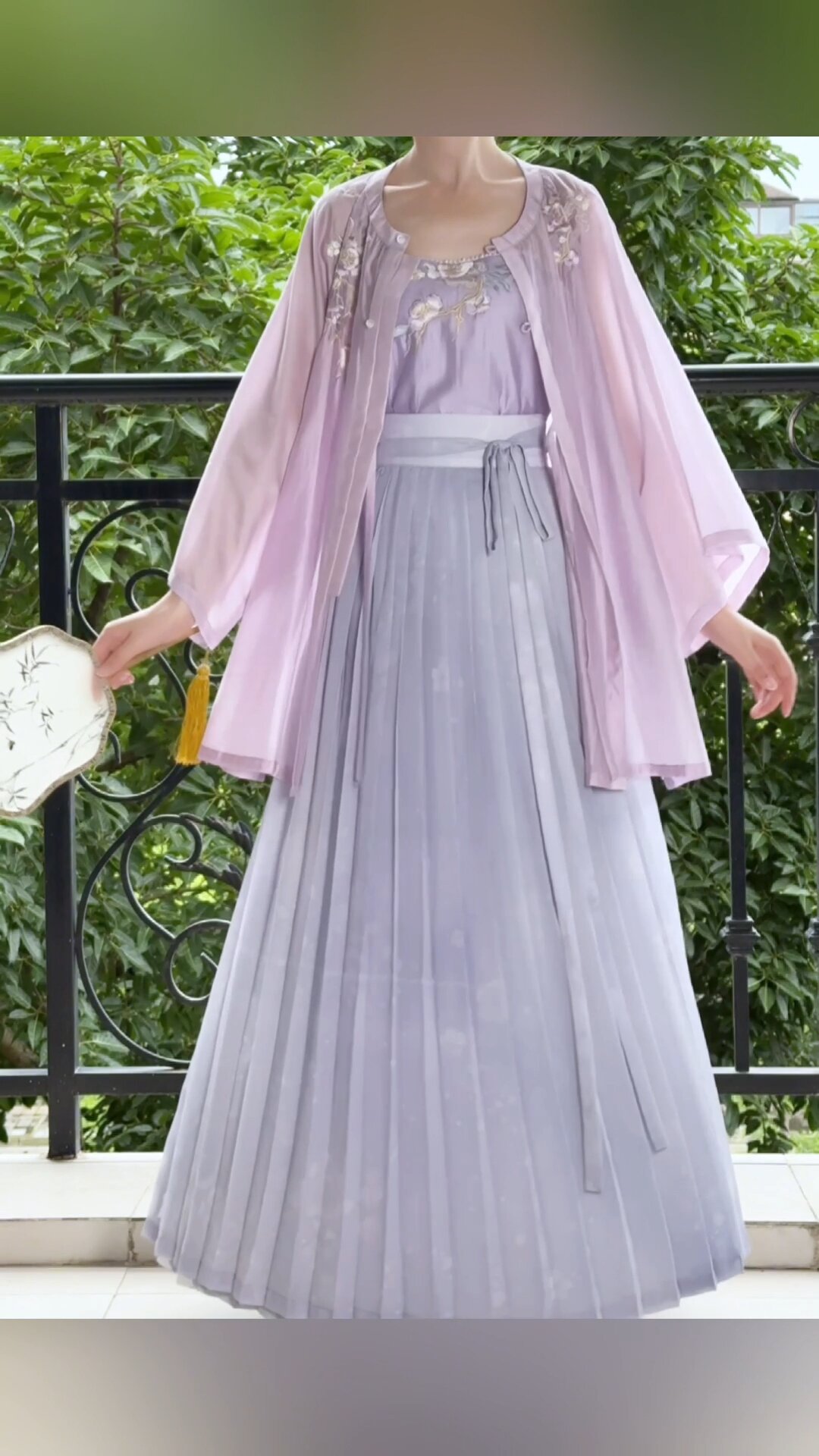 Affordable Student Hanfu:The New Fashion Trend on Campus Affordable Student Hanfu:The New Fashion Trend on Campus