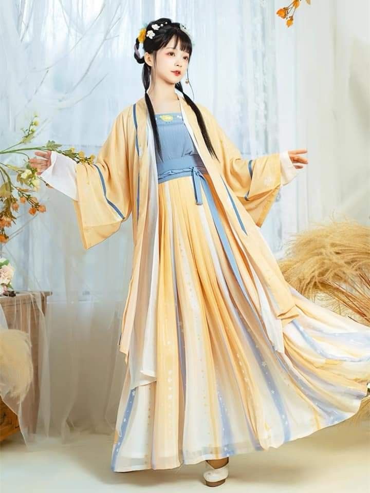 Modernizing the Classic Black Cheongsam:A Focus on Long-Style Evolution for Women Modernizing the Classic Black Cheongsam:A Focus on Long-Style Evolution for Women