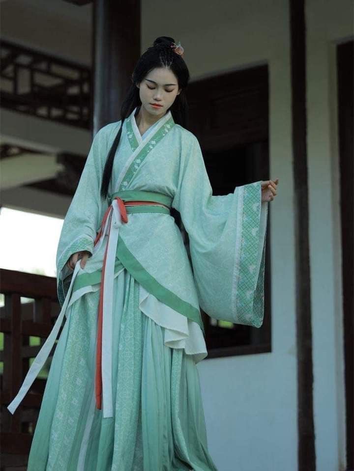 Winter and Autumn Fashion:The Rise of Aircraft-袖汉服上衣 Winter and Autumn Fashion:The Rise of Aircraft-袖汉服上衣