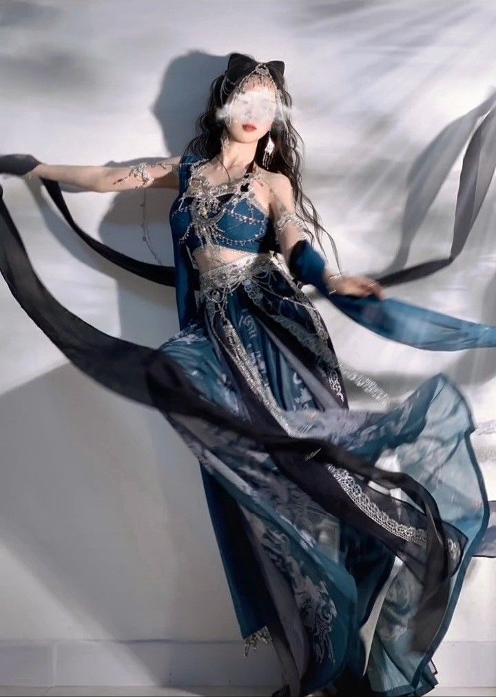 The Splendor of Cheongsam:The Tang Dynastys Cultural Legacy The Splendor of Cheongsam:The Tang Dynastys Cultural Legacy