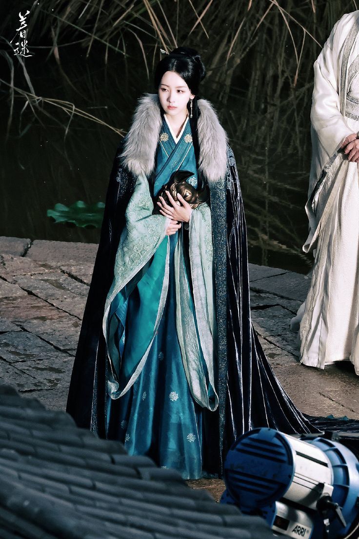 Tang-Style Hanfu Shoes for Women:A Glimpse into Traditional Chinese Footwear Tang-Style Hanfu Shoes for Women:A Glimpse into Traditional Chinese Footwear