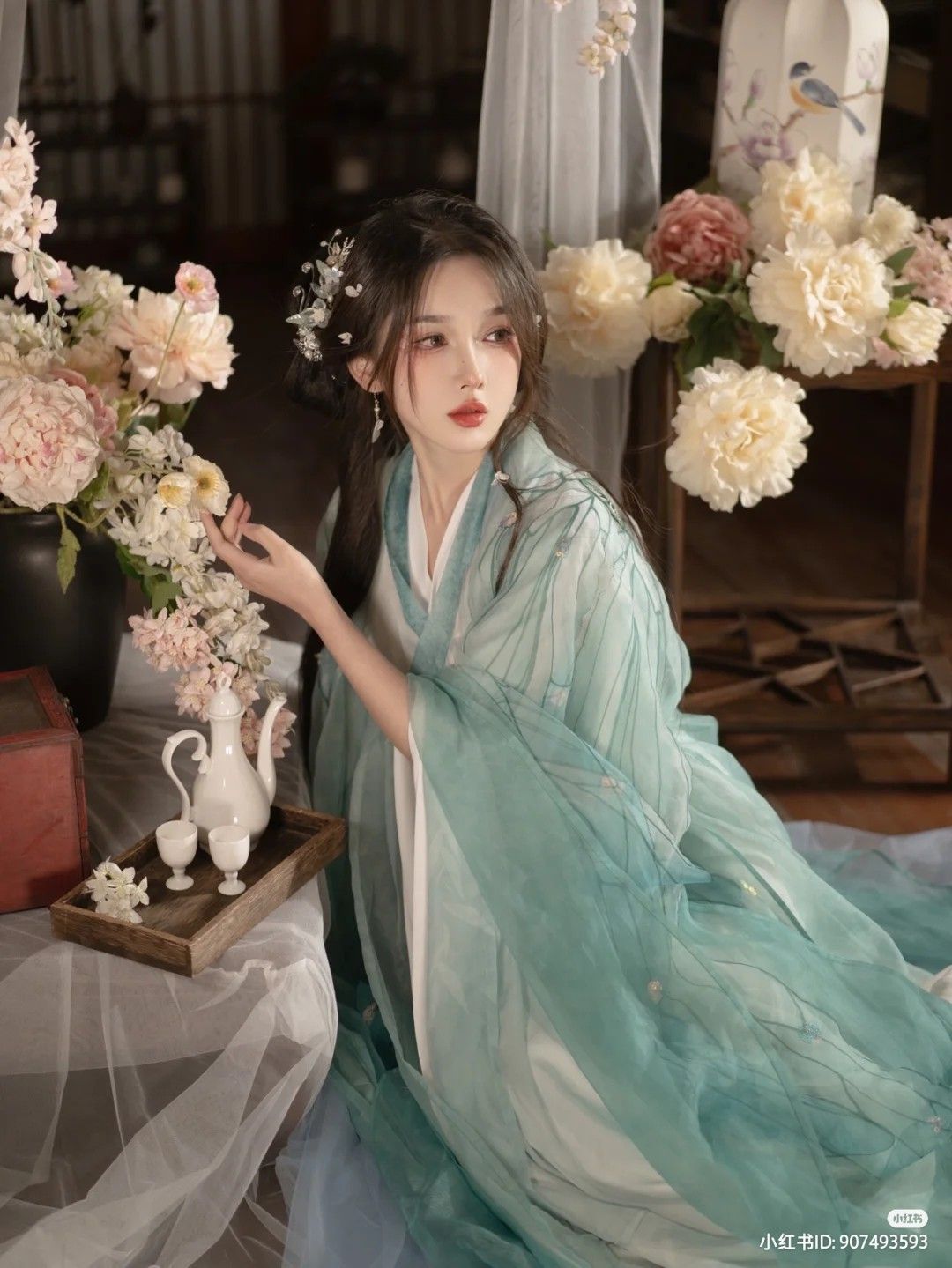 The Evolution of Hanfu Shoes:A Journey into Traditional Chinese Footwear The Evolution of Hanfu Shoes:A Journey into Traditional Chinese Footwear