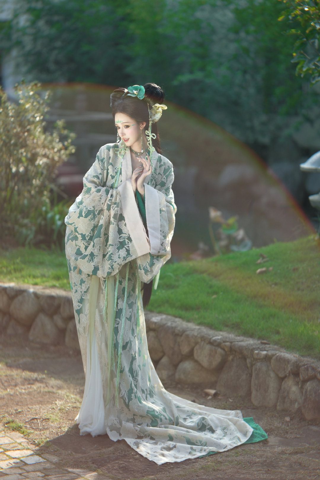 The Splendor of the Great Red Cheongsam:A Cultural Icon of Chinese Traditional Elegance The Splendor of the Great Red Cheongsam:A Cultural Icon of Chinese Traditional Elegance