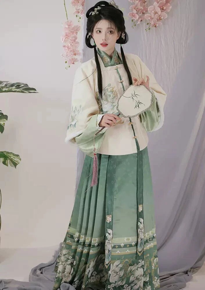 Affordable Hanfu Fashion:The Rise of 0.01-Cent Hanfu Costumes Affordable Hanfu Fashion:The Rise of 0.01-Cent Hanfu Costumes
