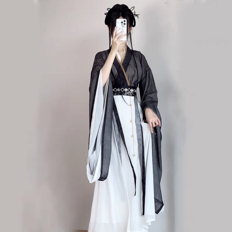 Unraveling the Myth of Zhao Yunlong and His Hanfu,the Splendor of Zhao Ziying Unraveling the Myth of Zhao Yunlong and His Hanfu,the Splendor of Zhao Ziying