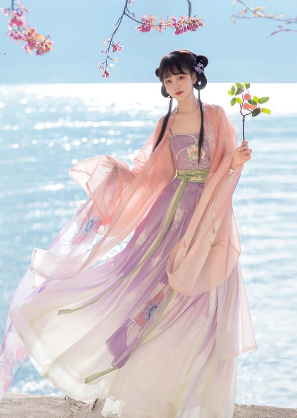 Three-Year-Old Girls Hanfu Shoes:A Guide to Stylish and Comfortable Options Three-Year-Old Girls Hanfu Shoes:A Guide to Stylish and Comfortable Options