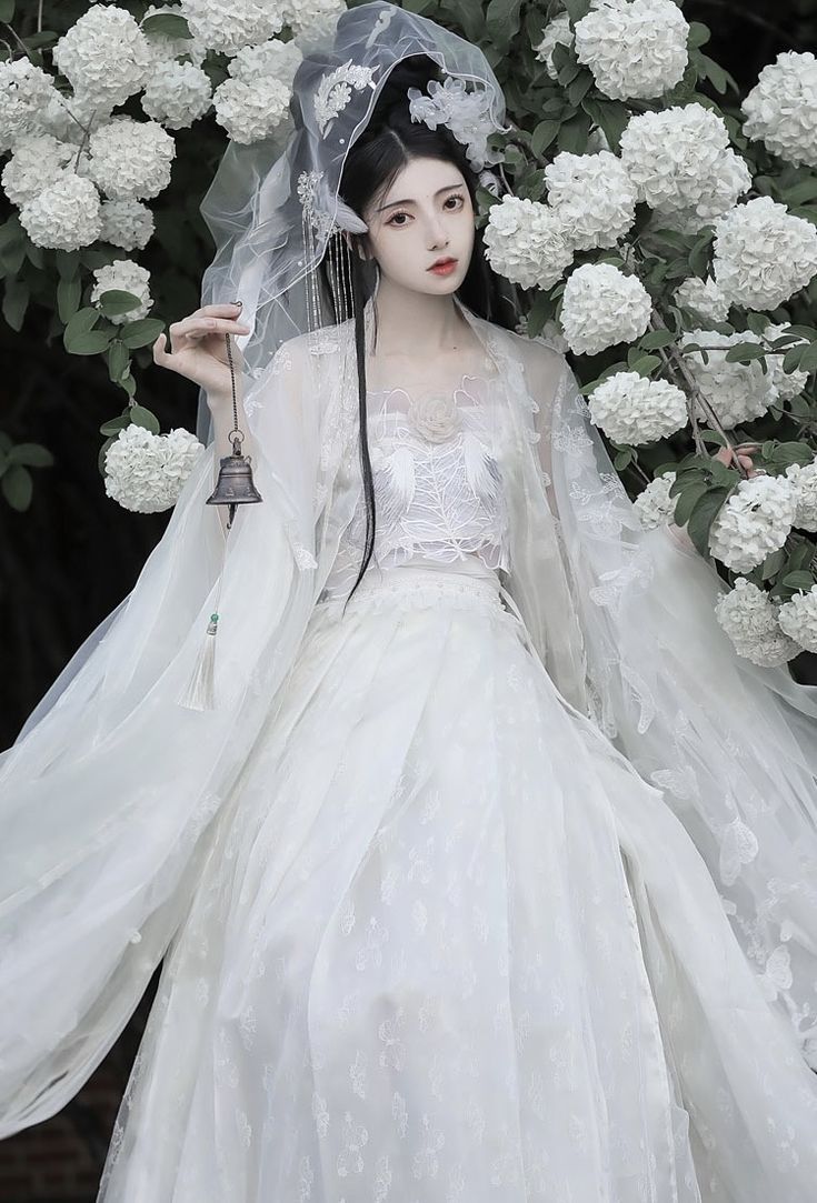 Large Size Hanfu with Kozi Skirt:Exploring the Traditional Beauty of Chinese Dress Large Size Hanfu with Kozi Skirt:Exploring the Traditional Beauty of Chinese Dress