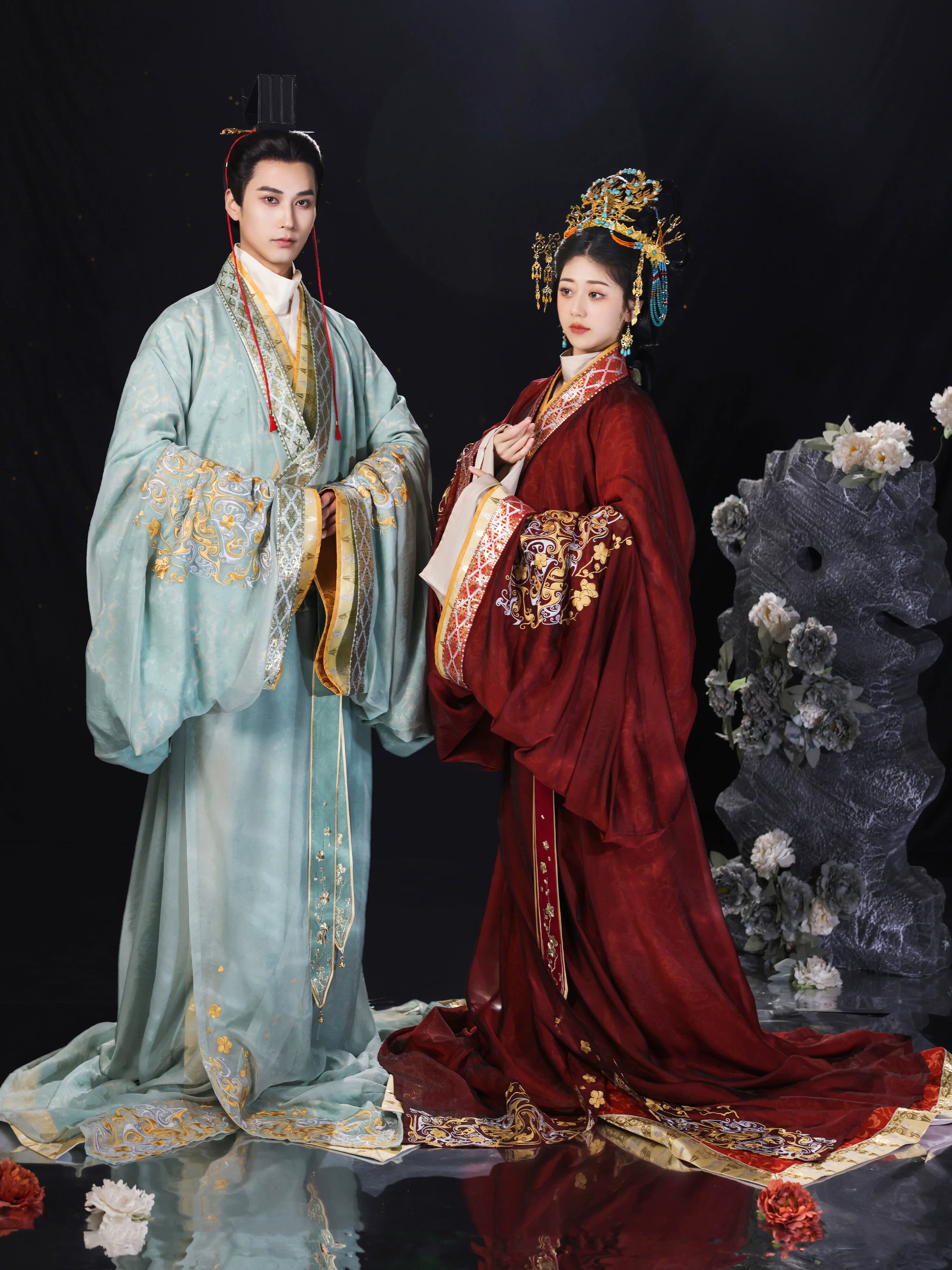 Womens Cape and Robe Hanfu for Autumn Winter Outings:A Guide to Fashion and Comfort