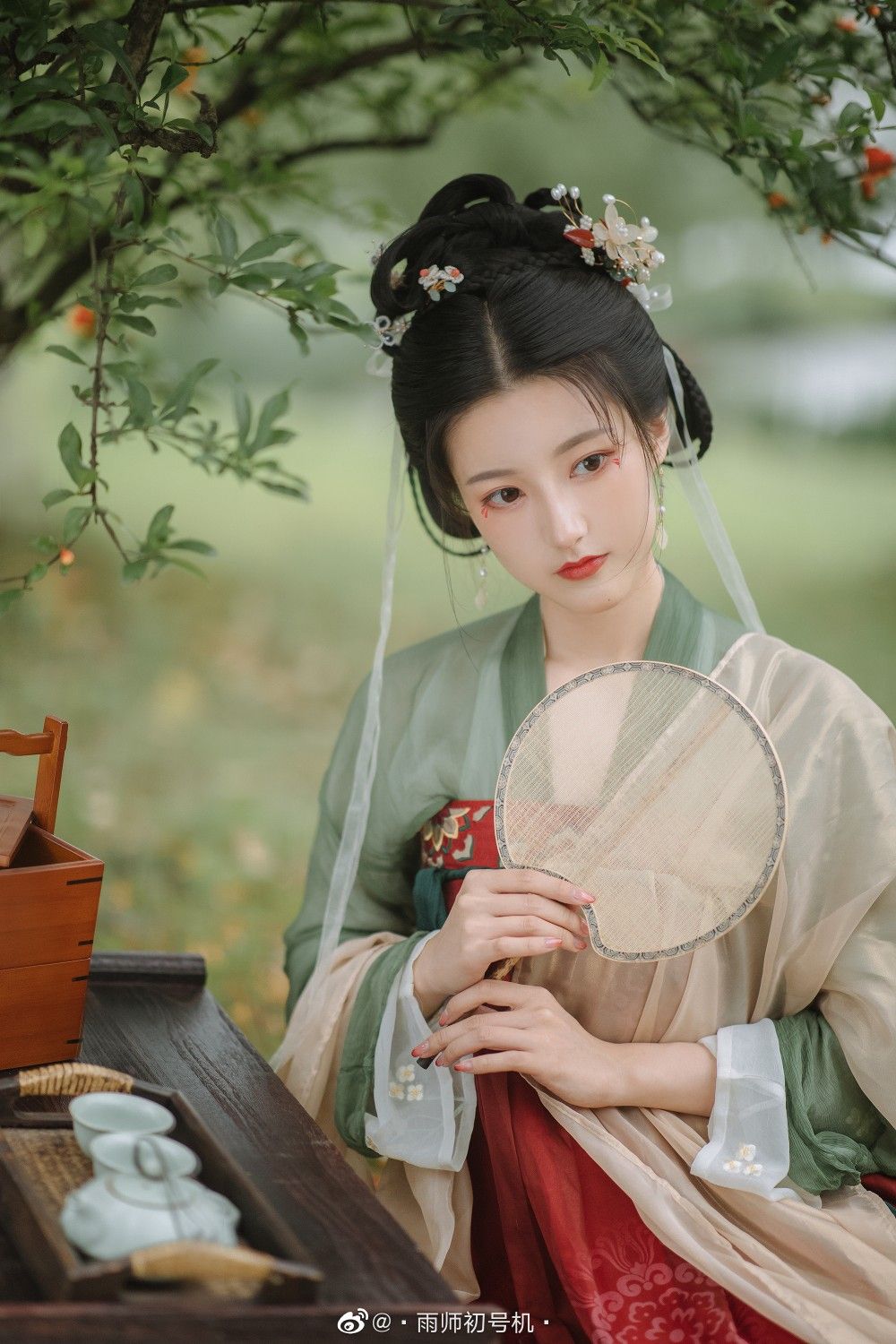 Order Your Qipao Wedding Gown for Autumn Winter:A Guide to Stylish and Comfortable Options Order Your Qipao Wedding Gown for Autumn Winter:A Guide to Stylish and Comfortable Options