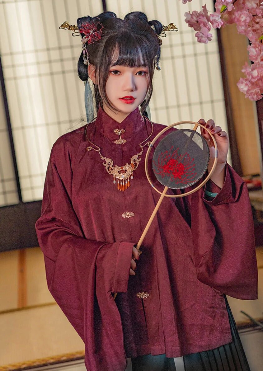 The Evolution of Traditional Chinese Elegance in a Hanfu Cheongsam Dress The Evolution of Traditional Chinese Elegance in a Hanfu Cheongsam Dress