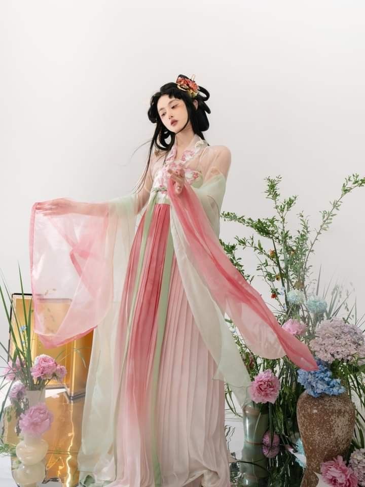 Childrens Headdresses to Match the Horseface Skirt:A Stylish Guide