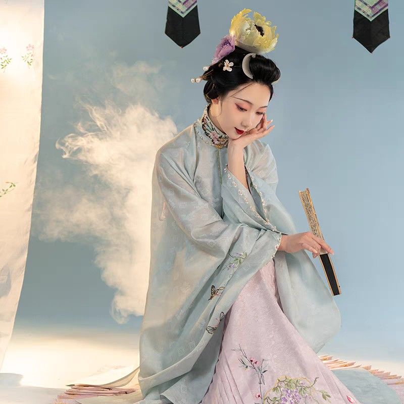 Tang-Style Hanfu for Women:The Ultimate Guide to Affordable Prices Tang-Style Hanfu for Women:The Ultimate Guide to Affordable Prices