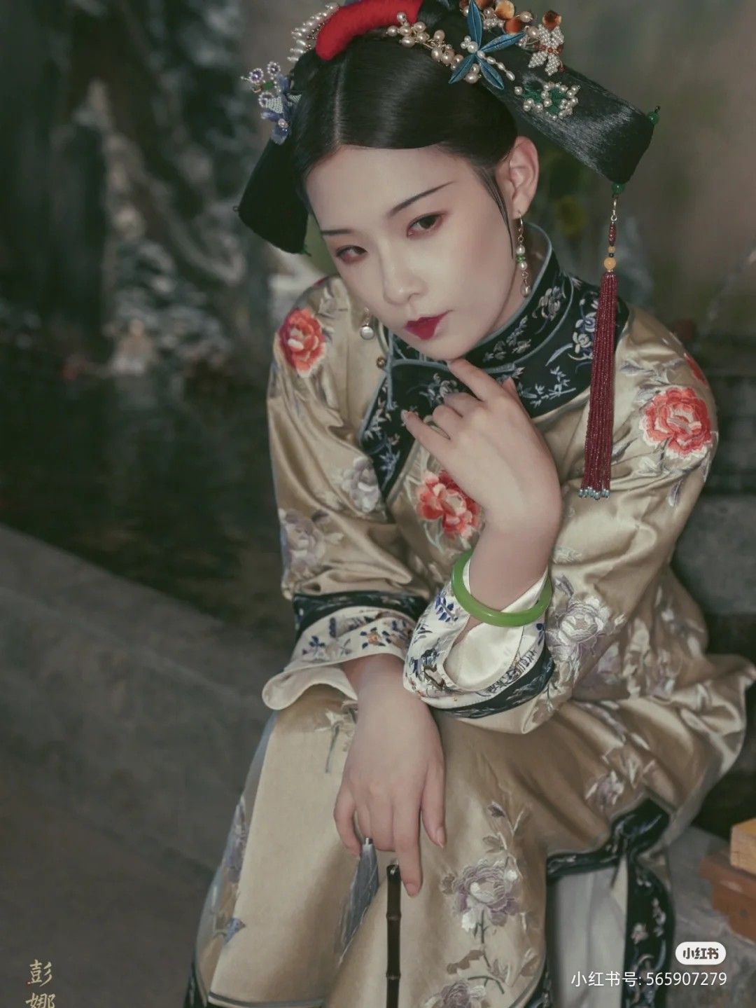 Youthful Elegance:The Rise of Ice Silk Cheongsam Youthful Elegance:The Rise of Ice Silk Cheongsam