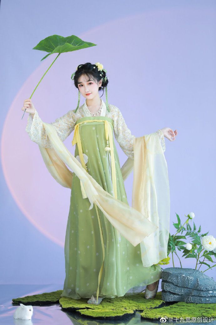 Summer Comfort in Pure Cotton Hanfu for Little Girls Summer Comfort in Pure Cotton Hanfu for Little Girls