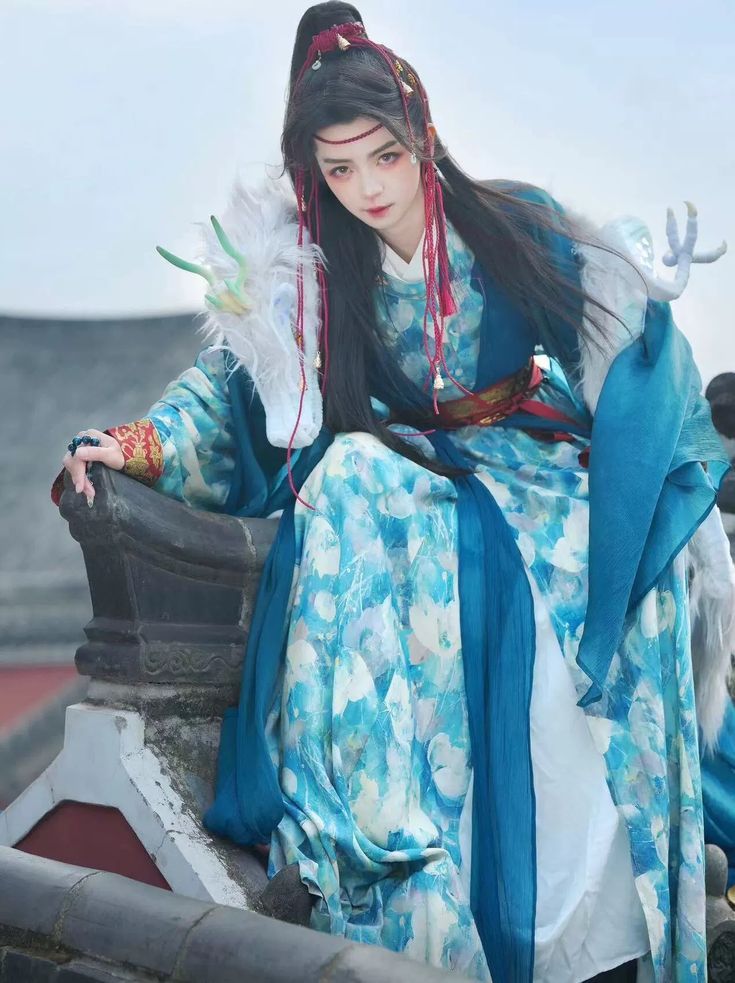 Customizing Cheongsams Flower Buttons:A Journey into Traditional Chinese Craftsmanship Customizing Cheongsams Flower Buttons:A Journey into Traditional Chinese Craftsmanship