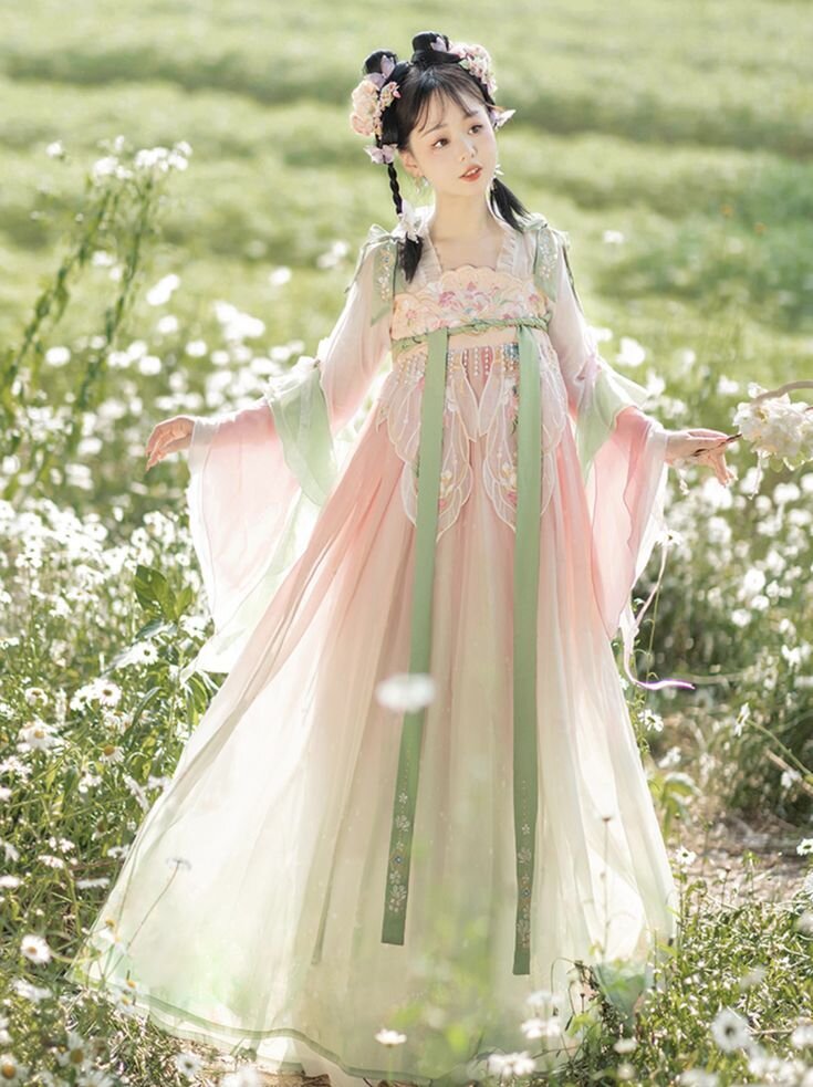 Juns Hanfu Studio:Preserving Traditional Chinese Cultural Splendor Through Modern Hanfu Apparel Juns Hanfu Studio:Preserving Traditional Chinese Cultural Splendor Through Modern Hanfu Apparel