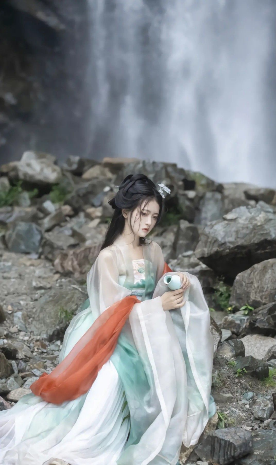 Ethereal Elegance of Hanfu Fashion for Petite Figures Ethereal Elegance of Hanfu Fashion for Petite Figures