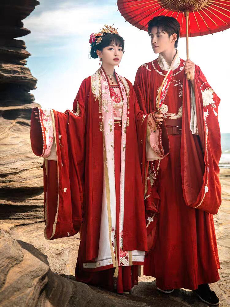 Summer Childrens Hanfu Dress:The Enchantment of Traditional Chinese Elegance Summer Childrens Hanfu Dress:The Enchantment of Traditional Chinese Elegance