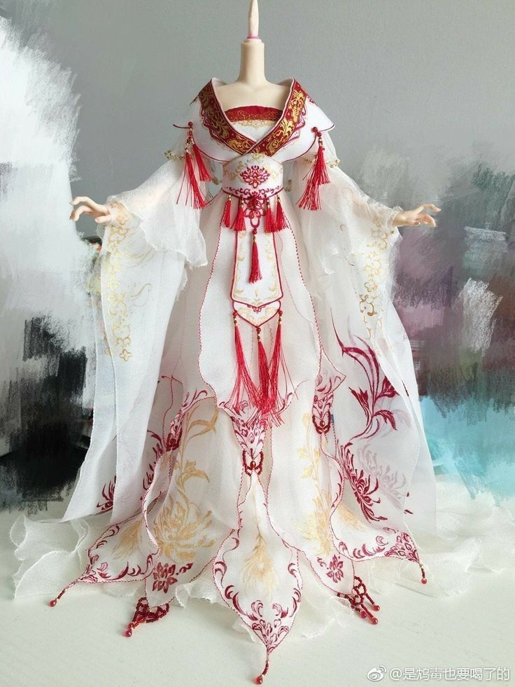 The Rise of Fashion:Fang-collar Half-sleeved Hanfu Coats with Woolen Blend The Rise of Fashion:Fang-collar Half-sleeved Hanfu Coats with Woolen Blend