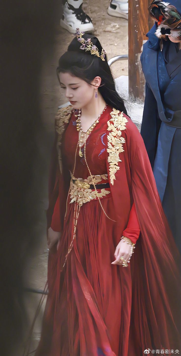 鱼尾旗袍晚礼服,传统与现代的完美融合 鱼尾旗袍晚礼服,传统与现代的完美融合